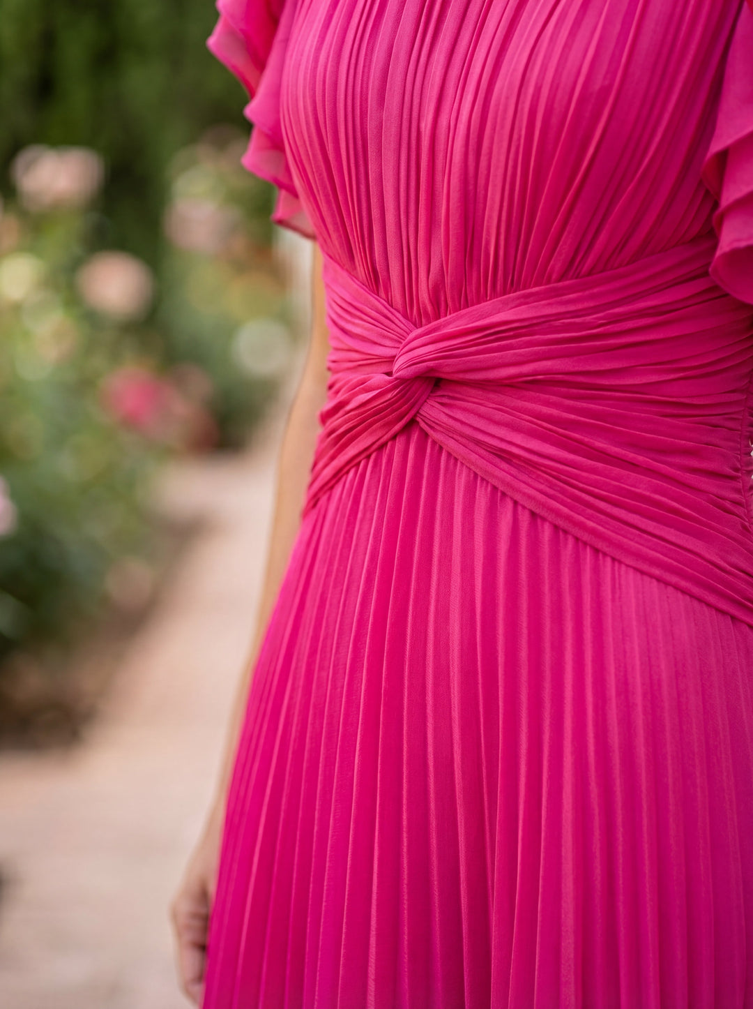 Isabella | Elegant Pleated Maxi Dress