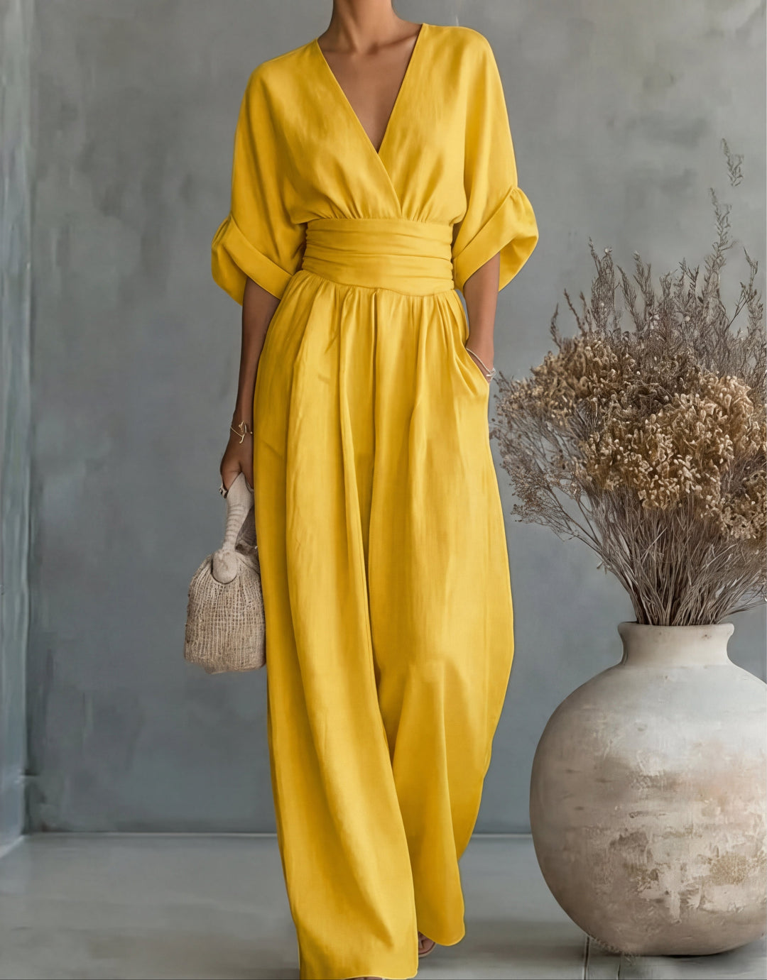 Daniela™ | Elegant V-Neck Wide Leg Jumpsuit