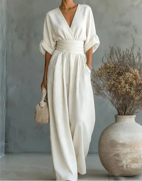 Daniela™ | Elegant V-Neck Wide Leg Jumpsuit